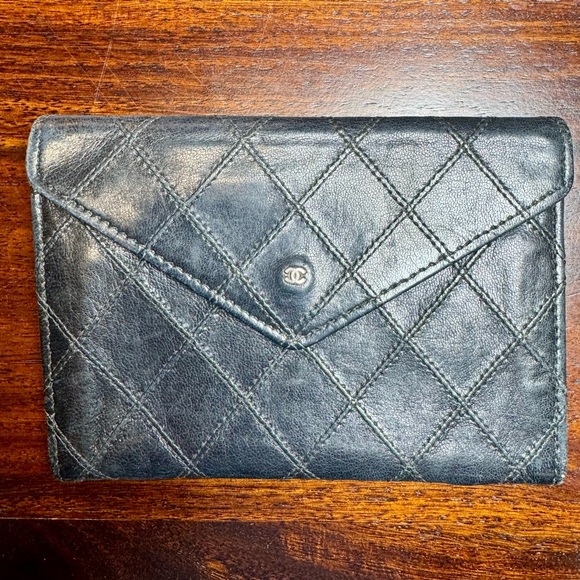 Chanel - black leather - silver hardware - envelope wallet - Picture 1 of 3